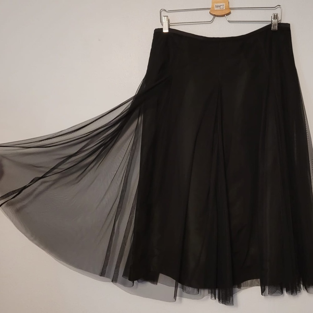 Woman skirt